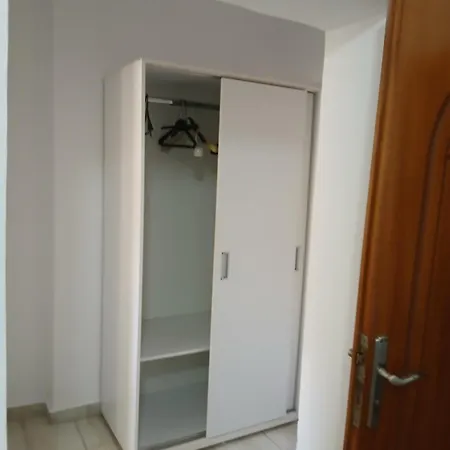 Hotel B&B Durres Hotel *